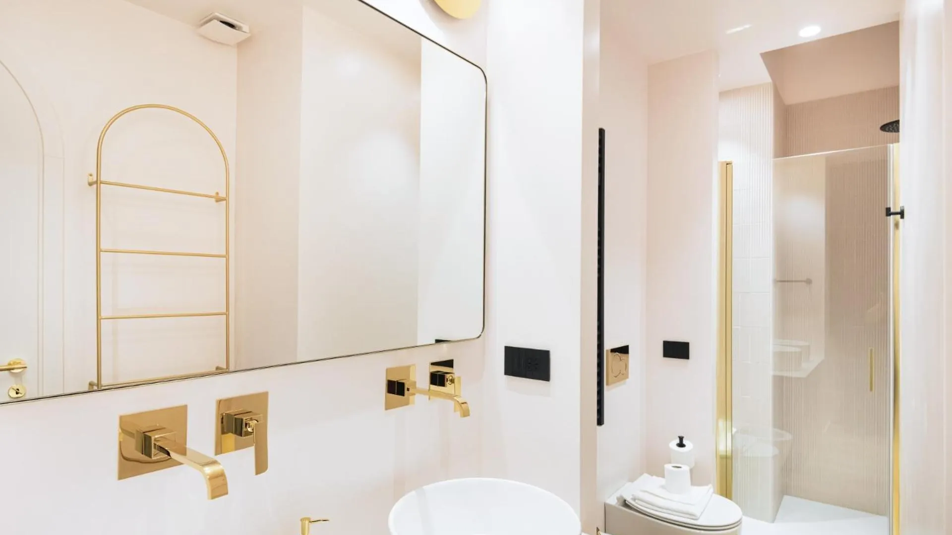 Apartment Easylife - Raffinato Appartamento In Sant'Ambrogio Milan